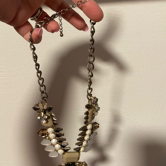 Statement necklace - Picture 3 of 4